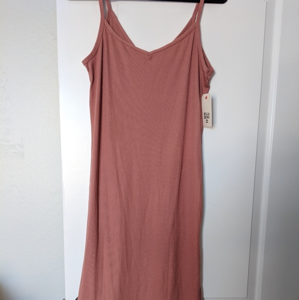 Billabong "Great News" dress, size medium.